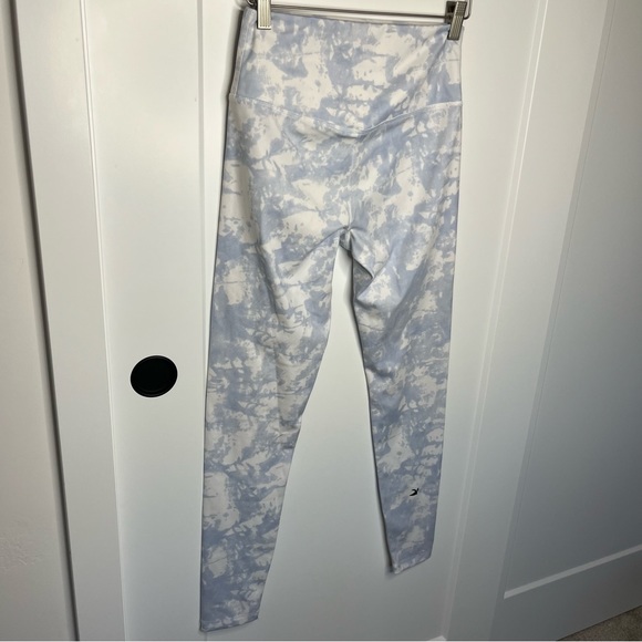 Glyder Sultry Blue & White Tie Dye High Waisted Ankle Leggings - Picture 5 of 6